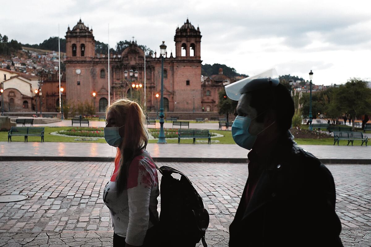 A fines del 2021, Cusco renació como capital turística del Perú. (Foto: EFE/ Paolo Aguilar)