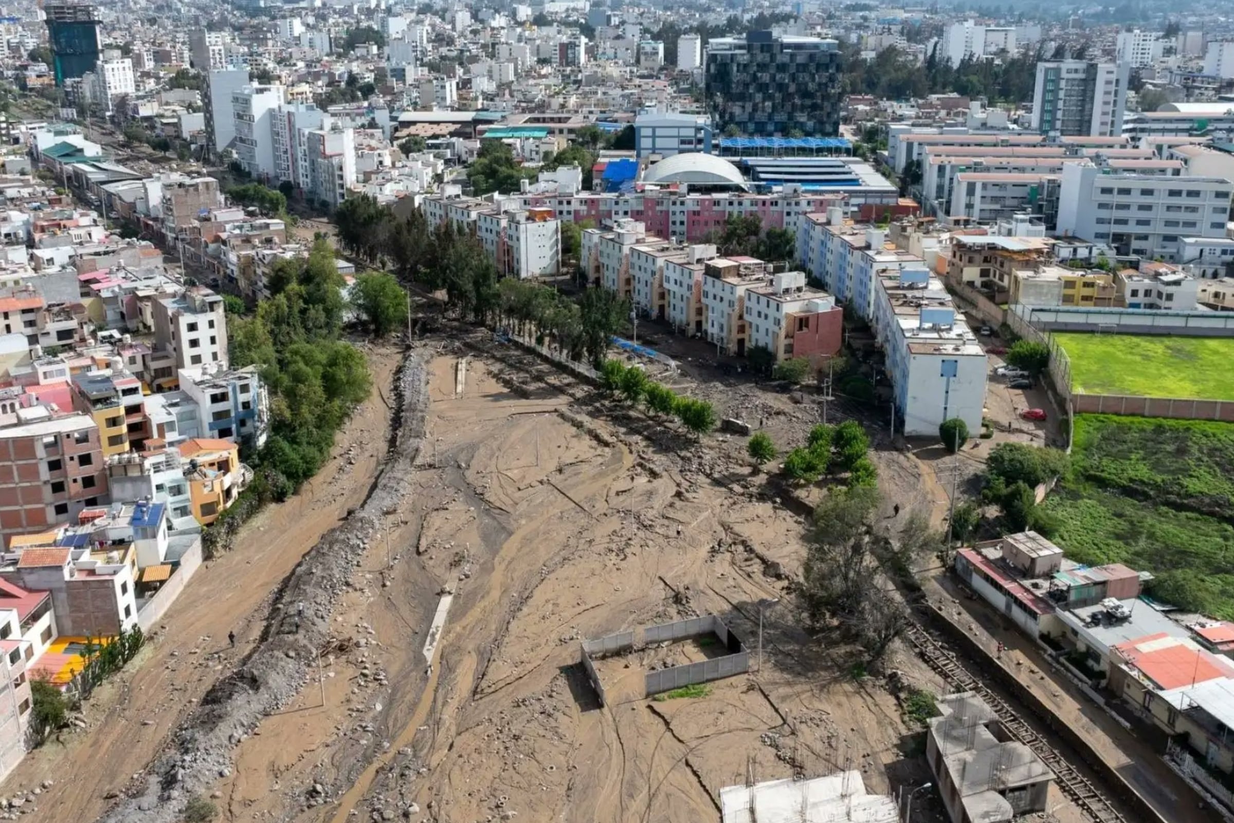 La activación de torrenteras en Arequipa han provocado grandes inundaciones que ponen en jaque a la sociedad (Foto: Andina)