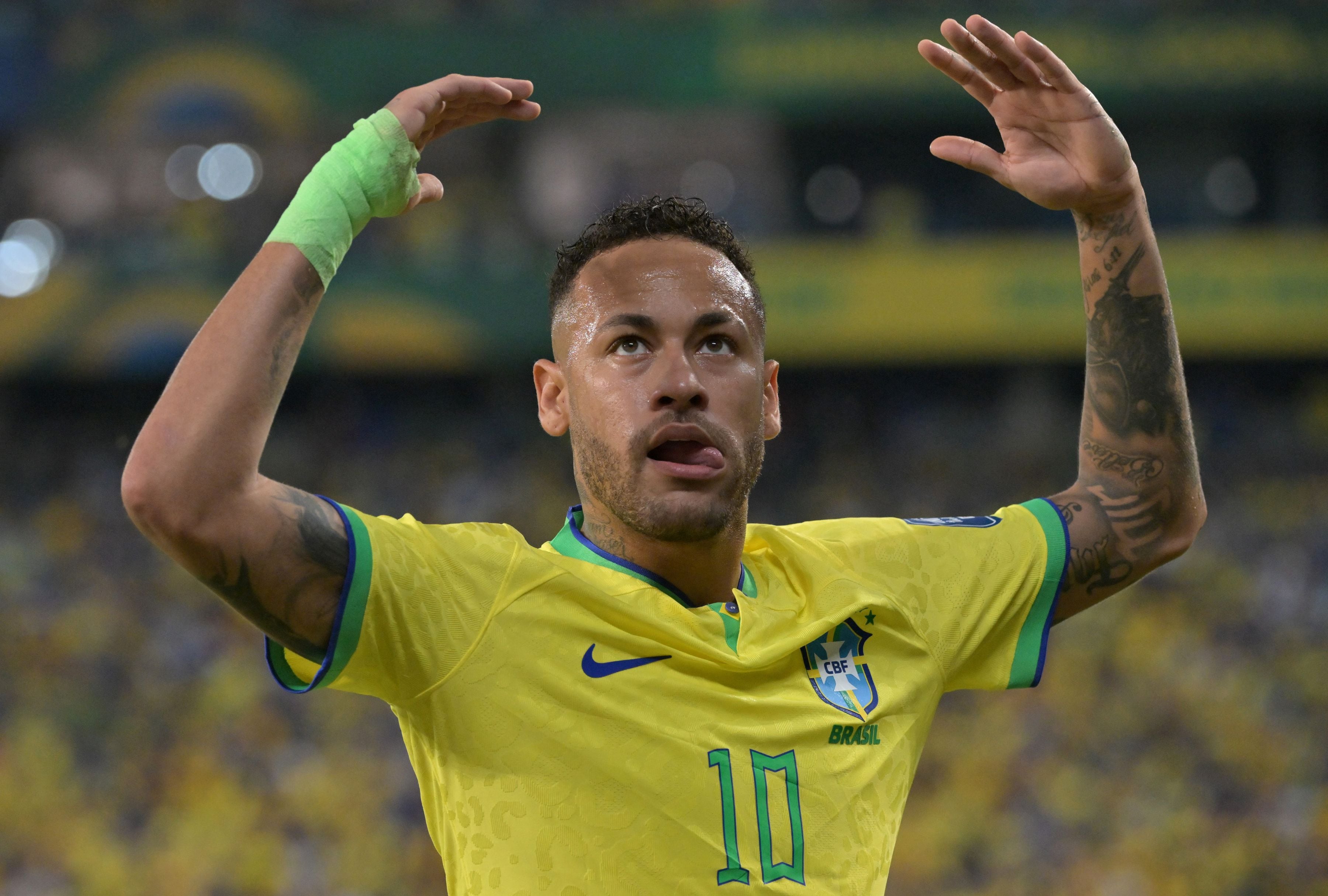 Neymar con el número 10 de Brasil. (Foto: NELSON ALMEIDA / AFP)