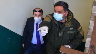 Bolivia investiga corrupción en compra de respiradores; despiden a ministro de Salud