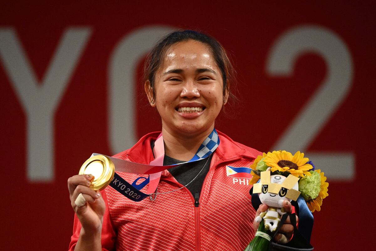 Hidilyn Diaz, la primera medalla de oro de Filipinas en unos Juegos Olímpicos. La consiguió en Tokio 2020.