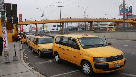 La ATU establece el amarillo como único color para los vehículos que brinden el servicio de taxi independiente en Lima y Callao. (Foto: Referencial Andina)