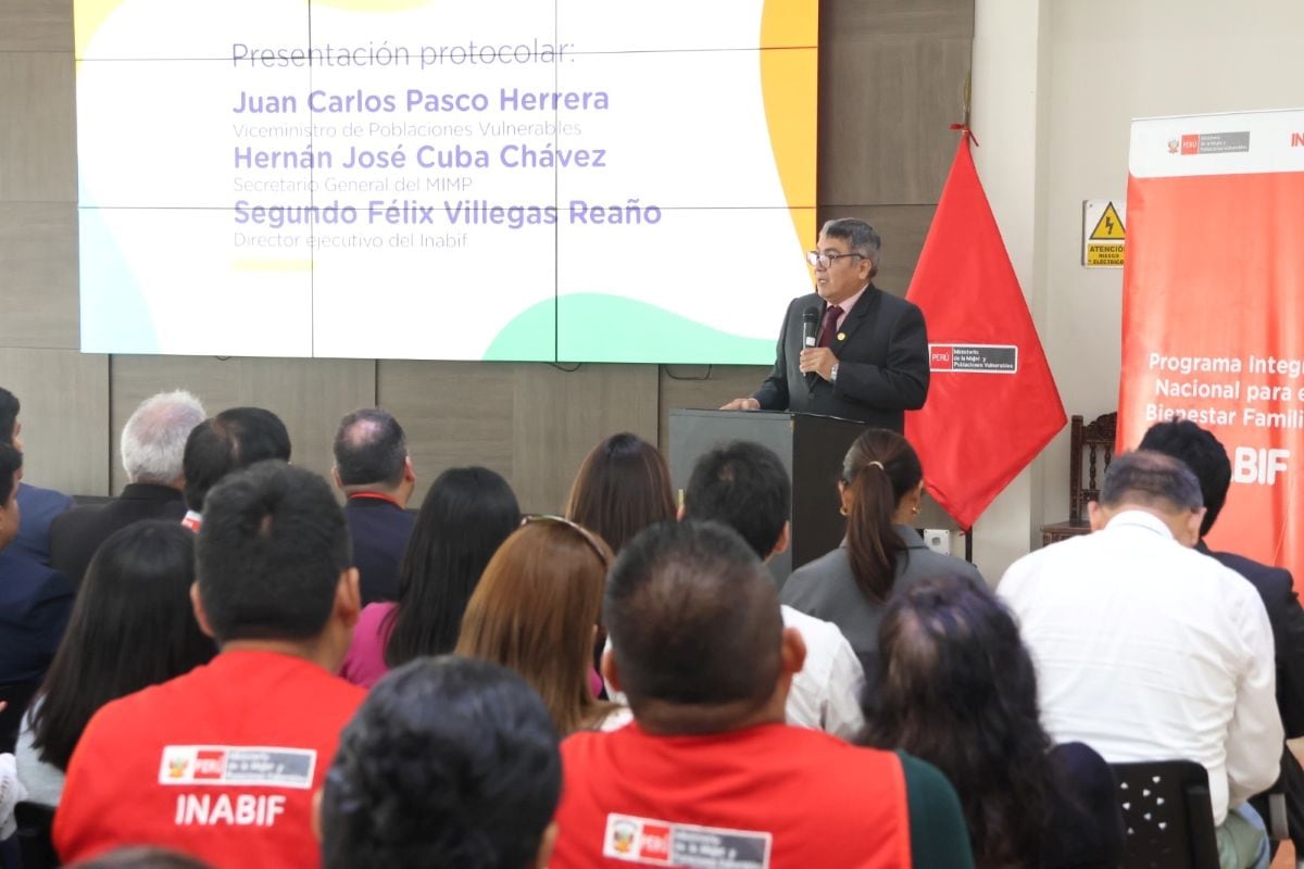 Félix Villegas Reaño fue presentado como nuevo director ejecutivo del Inabif, programa adscrito al Ministerio de la Mujer y Poblaciones Vulnerables. Foto: Inabif.