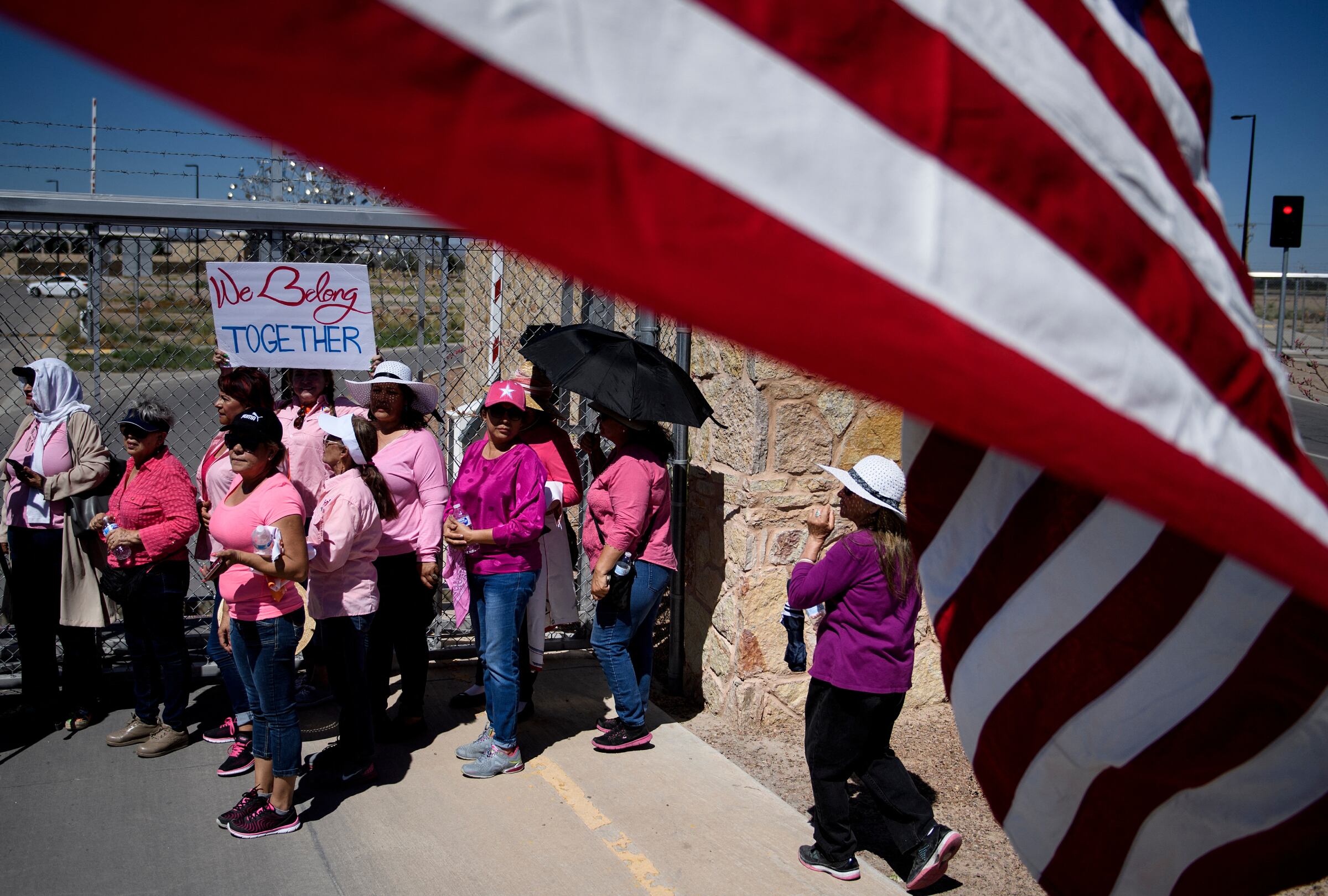 Miles de Inmigrantes latinos intentan, todos los días, ingresar a Estados Unidos, pero no todos tienen suerte al momento de solicitar asilo (Foto: AFP)