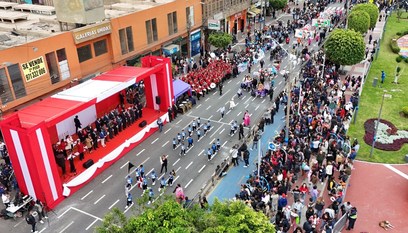 ¿Por qué la seguridad jurídica y el respeto a los contratos son claves para el Perú? La CCL analiza el impacto para el gobierno entrante. (Foto: Andina)