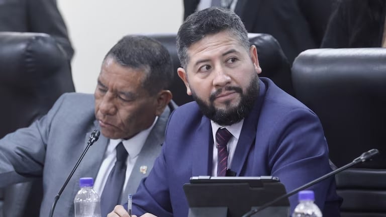 El diputado César Holguín decidió no continuar como vocero de Ahora Nación tras discrepar con la mayoría de su bancada. Foto: difusión