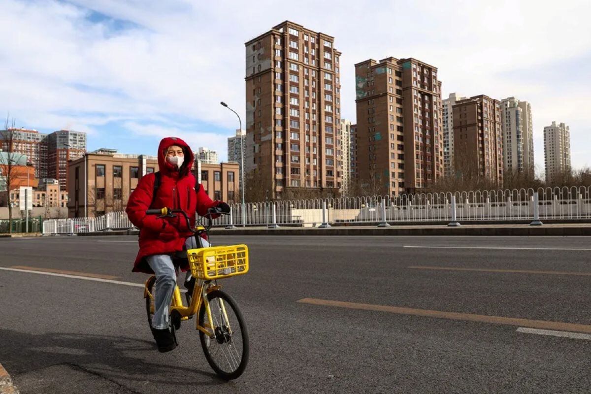 China registró en 2025 su cuarto año consecutivo de descenso poblacional, en un contexto de menor número de nacimientos y mayor mortalidad. Foto: EFE.