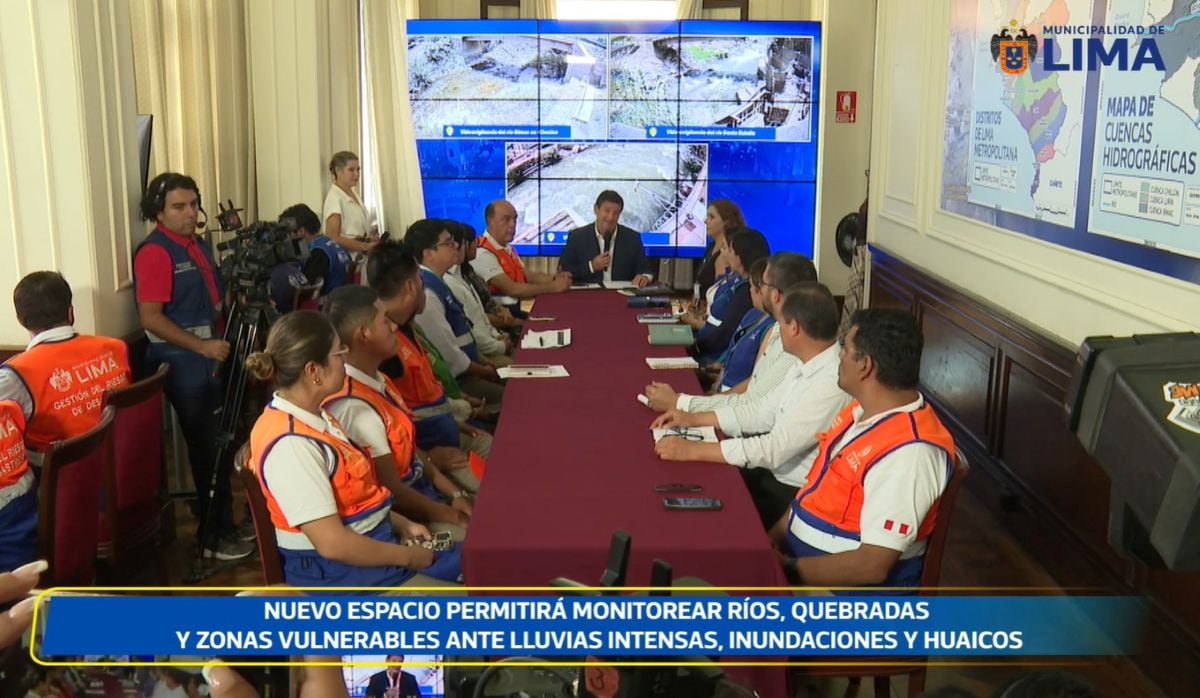El alcalde de Lima, Renzo Reggiardo, presentó la nueva Sala de Crisis de la Municipalidad Metropolitana de Lima. Foto: MML.