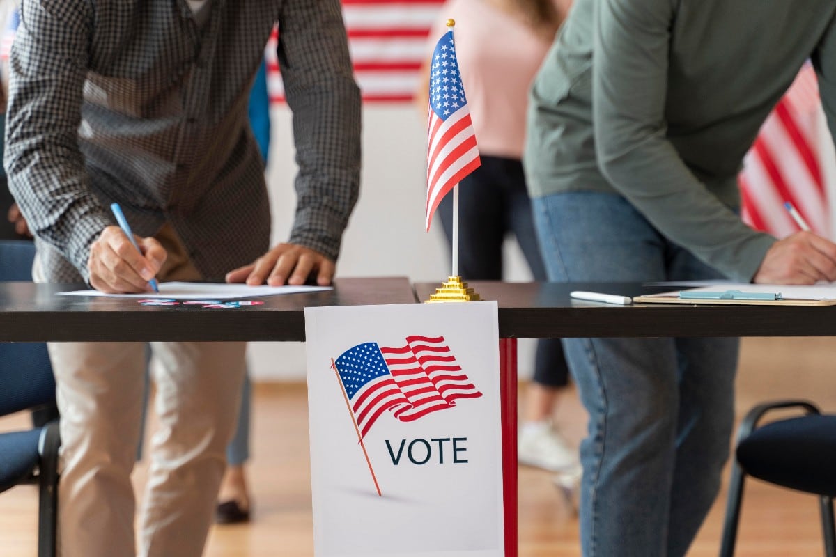 Nueva Jersey identificó un error informático que registró para votar a unas 6.600 personas que habían indicado no ser ciudadanas estadounidenses. (Foto referencial: Magnific)