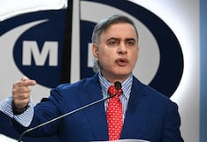 El fiscal general de Venezuela renuncia al cargo, pero es designado defensor del Pueblo