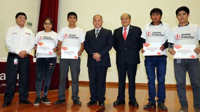 150 jóvenes de Lima y Callao podrán capacitarse para emprender negocios propios