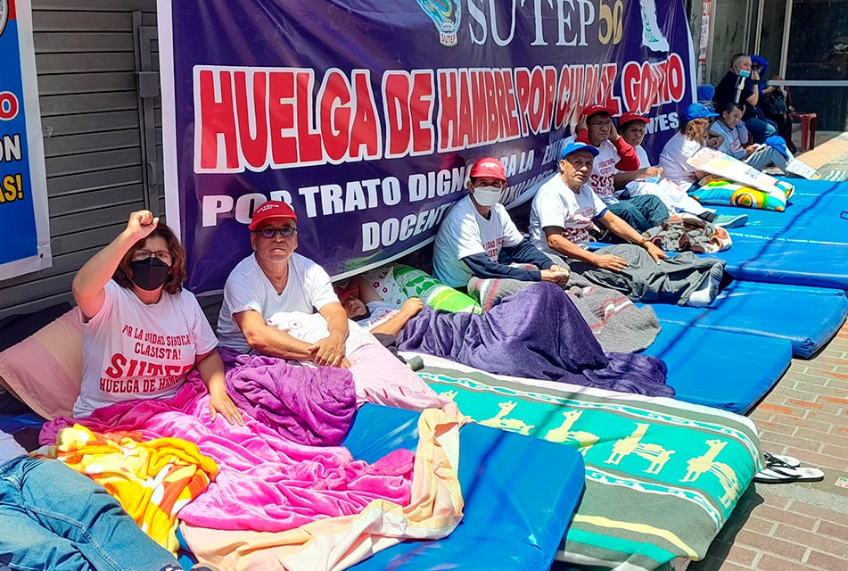 Sutep acata huelga de hambre en diferentes partes del país. Foto: RCR Perú