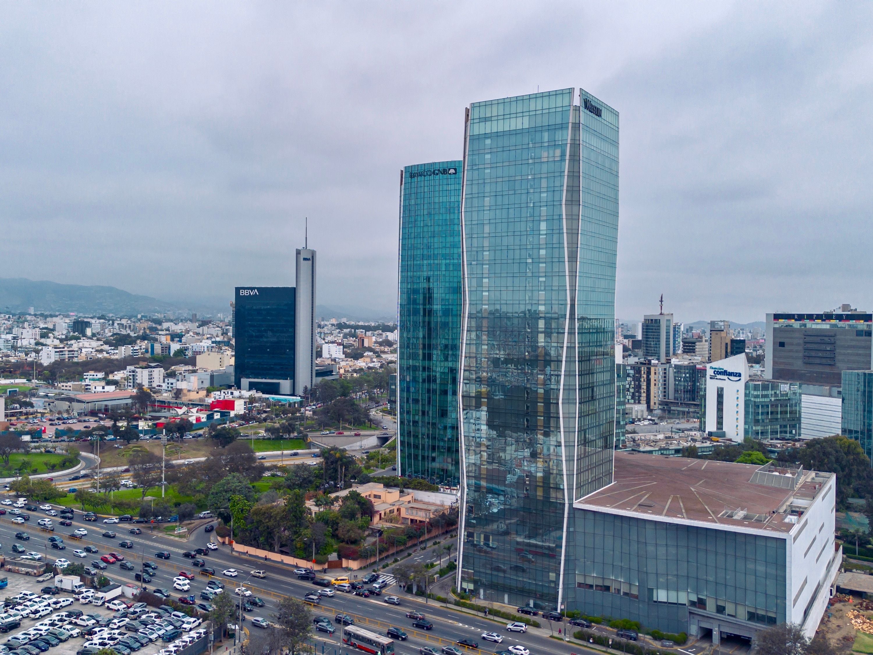 Confianza empresarial alcanza su mejor nivel en años fortaleciendo perspectivas de inversión y empleo. Foto: Pexels.