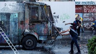 Chile: Protestas resurgen en calles y se anuncian masivas manifestaciones para marzo