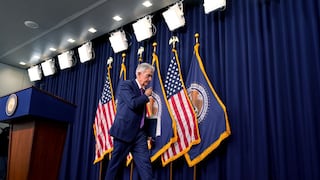 Fed señala falta de avance en inflación pero también descarta alzas de tasas por ahora