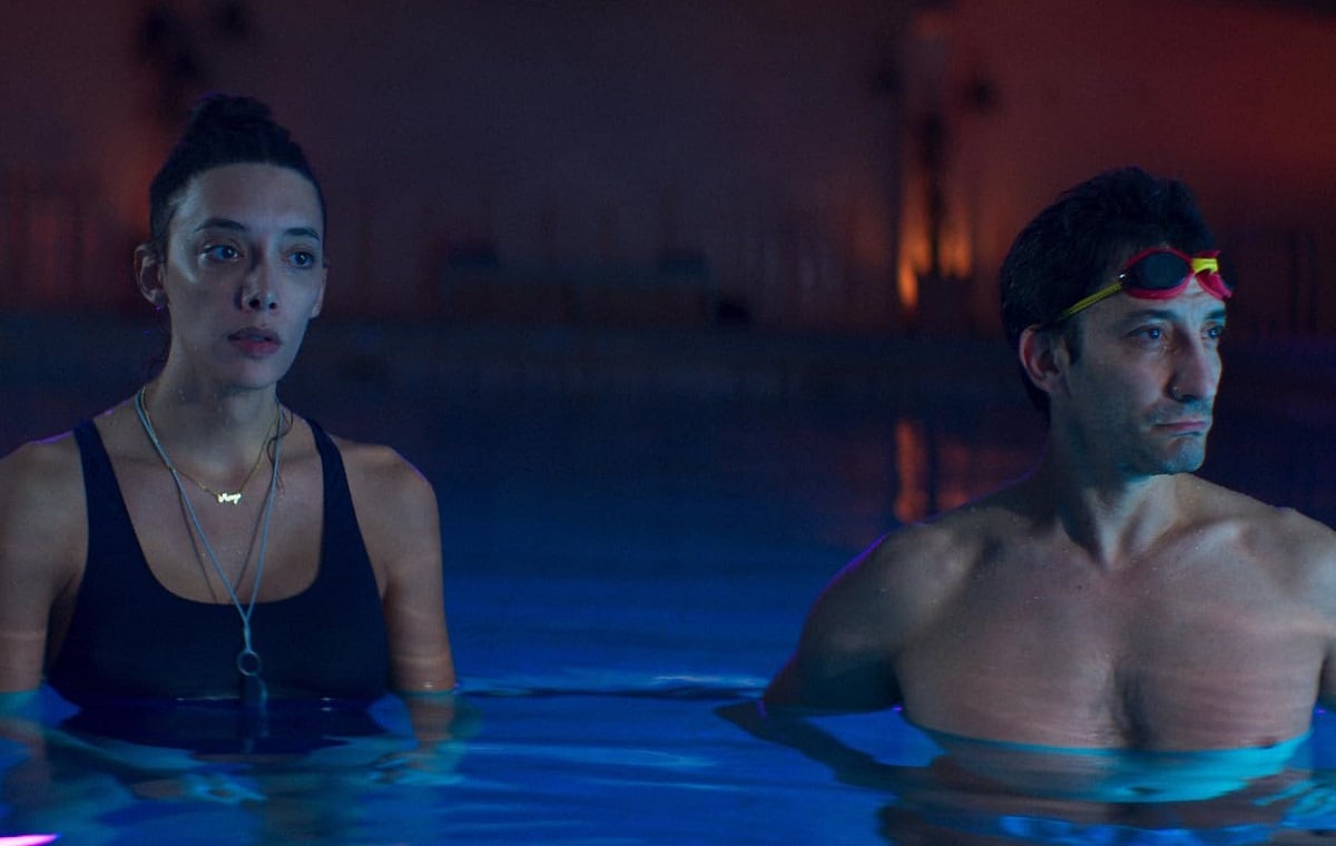 Penélope Guerrero como Mumy y Juan Minujín como Eduardo en la película argentina "Transmitzvah" (Foto: Star Distribution)