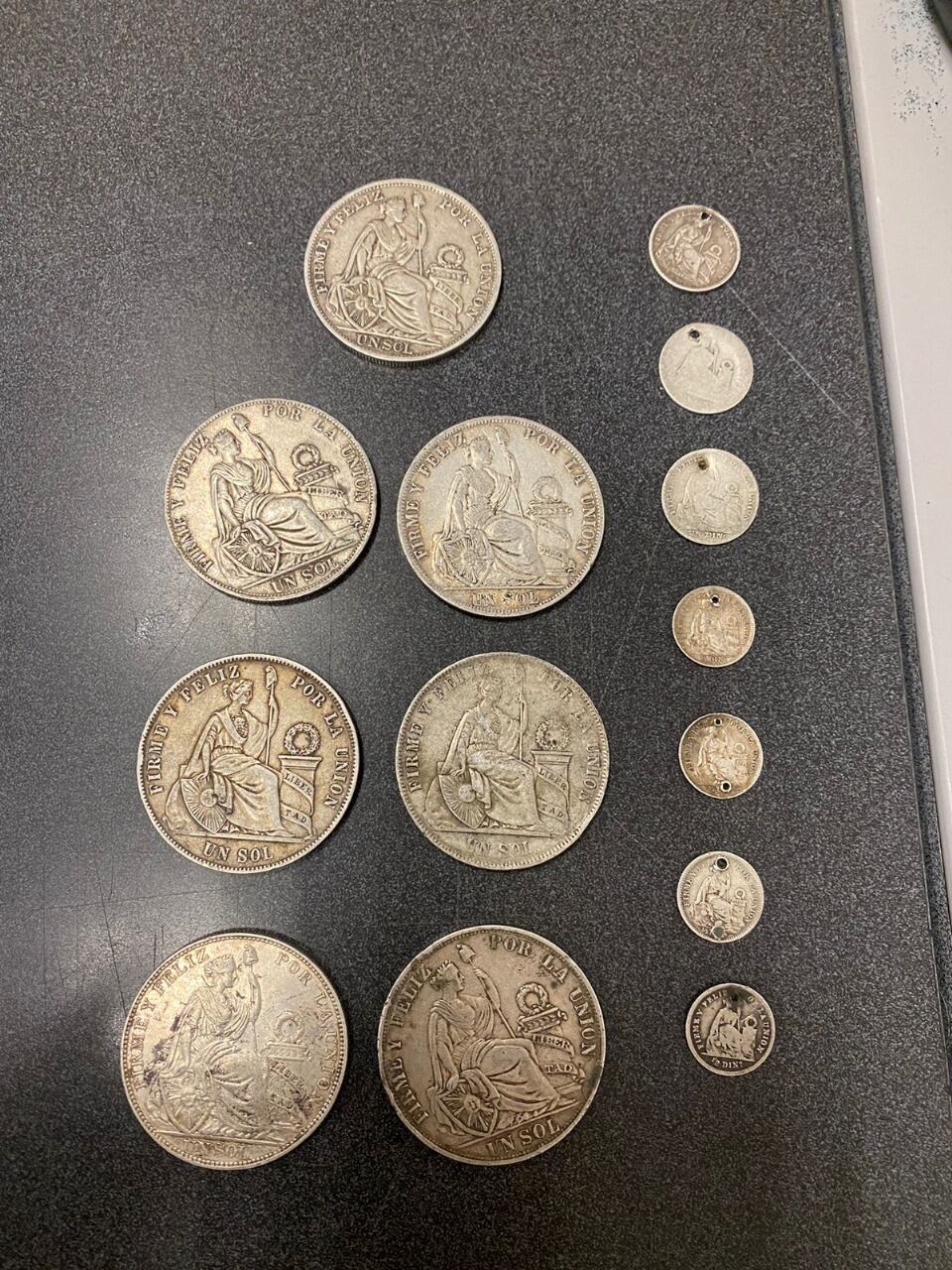 Sus denominaciones son de 1 Sol, 1 Din y ½ Din; siete son de tamaño pequeño y siete de mayor tamaño. (Foto: Ministerio de Cultura)