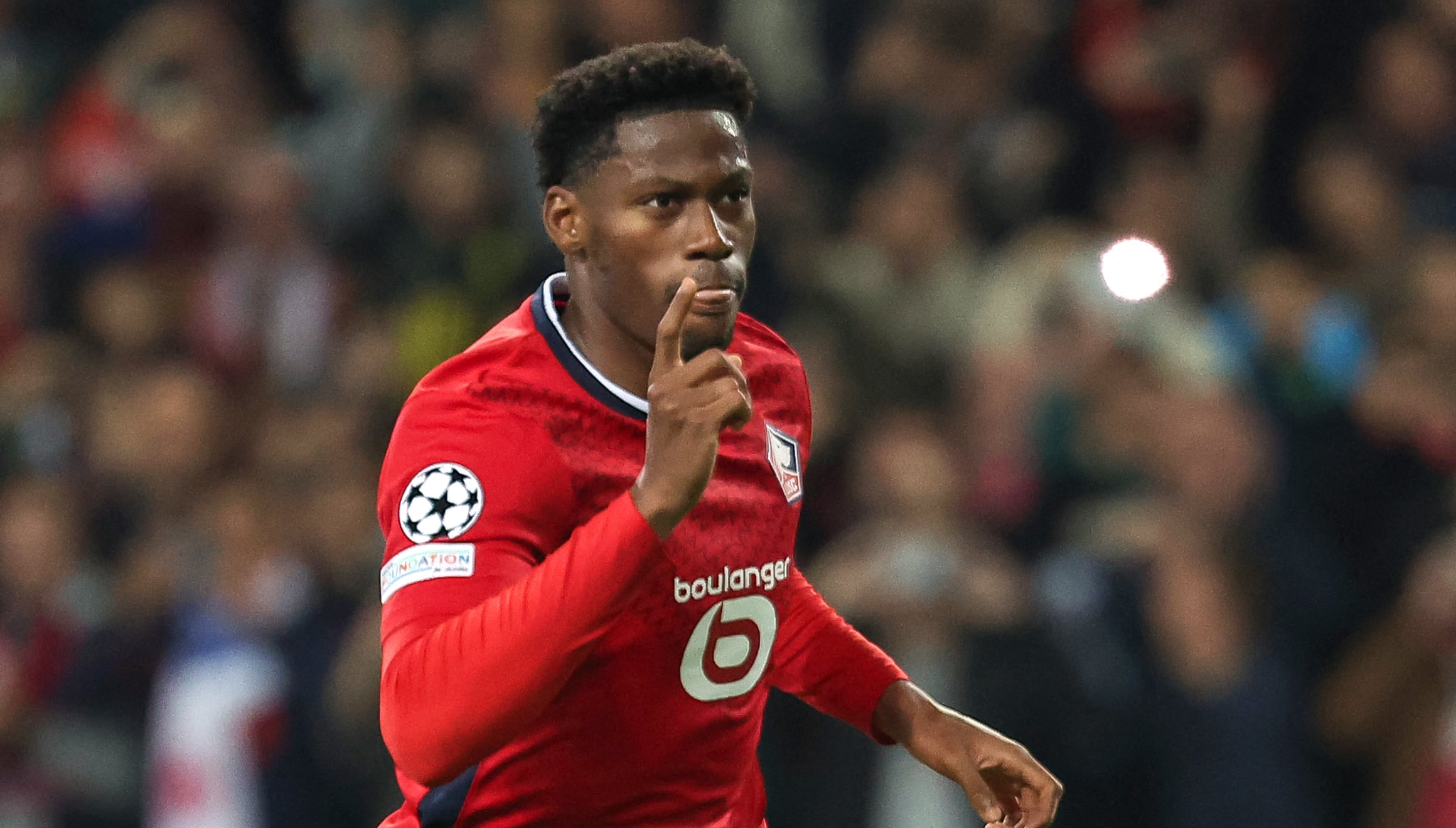 Con un gol de Jonathan David, Lille derrotó 1-0 a Real Madrid y se tumba a uno de los favoritos en la Champions League. (Foto: AFP)