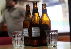Más de la mitad del alcohol informal que se consume en Perú es adulterado