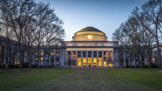 Cursos gratis online que puedes llevar en el MIT, una de las mejores universidades del mundo 