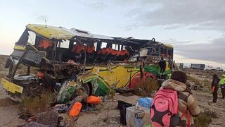 Accidente de tránsito en Bolivia deja al menos 7 peruanos entre las decenas de víctimas