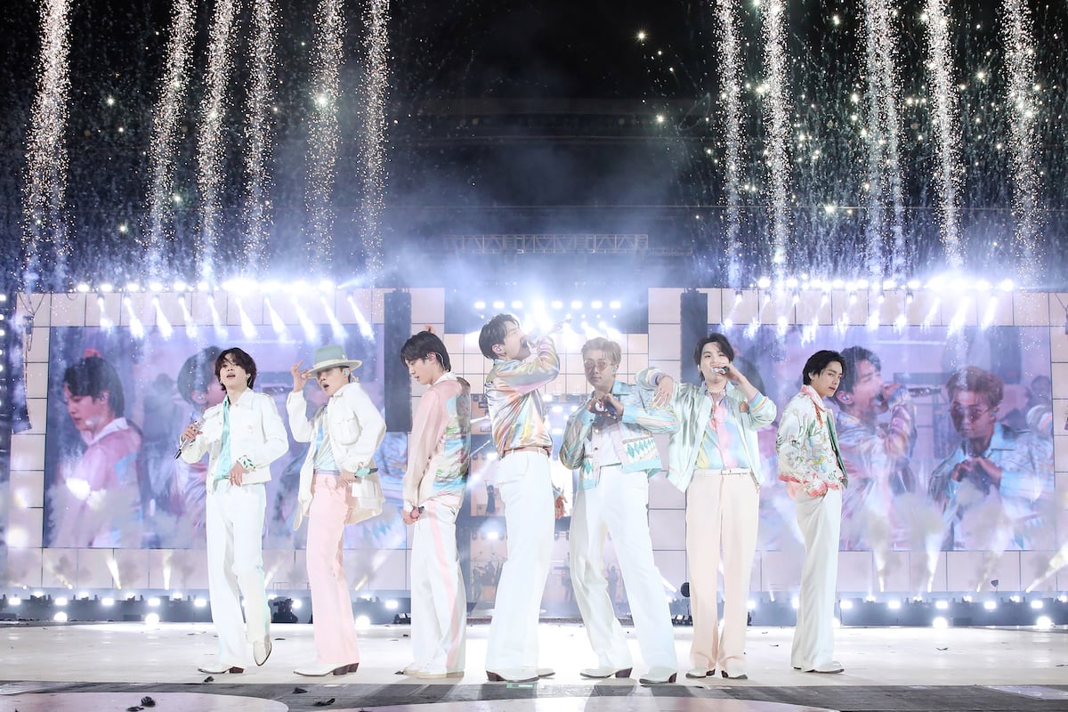 BTS se presentará en Perú como parte de su “BTS World Tour Arirang”. El Indecopi recomendó revisar las condiciones antes de transferir las entradas. (Foto: BIGHIT MUSIC / AFP)