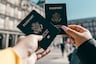 Estos son los 10 pasaportes más poderosos del mundo en 2024