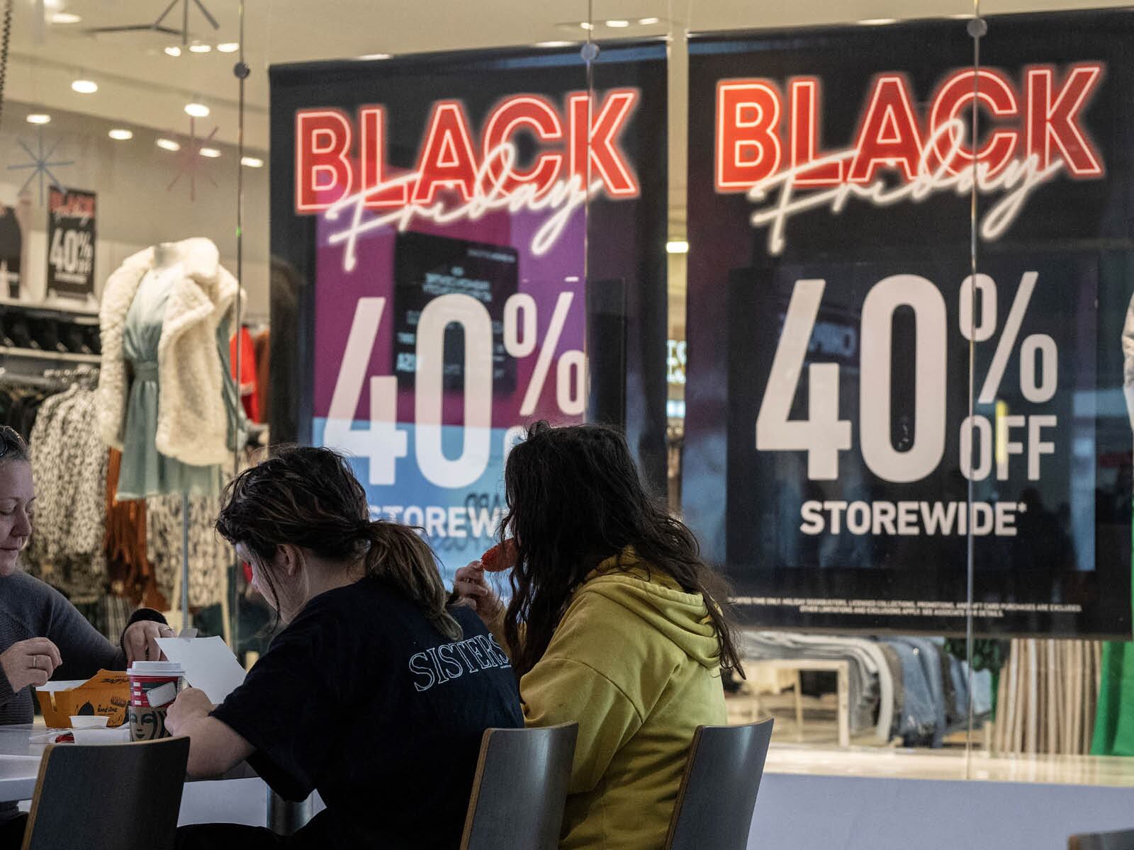 El Black Friday da inicio a las compras de Navidad (Foto: AFP)