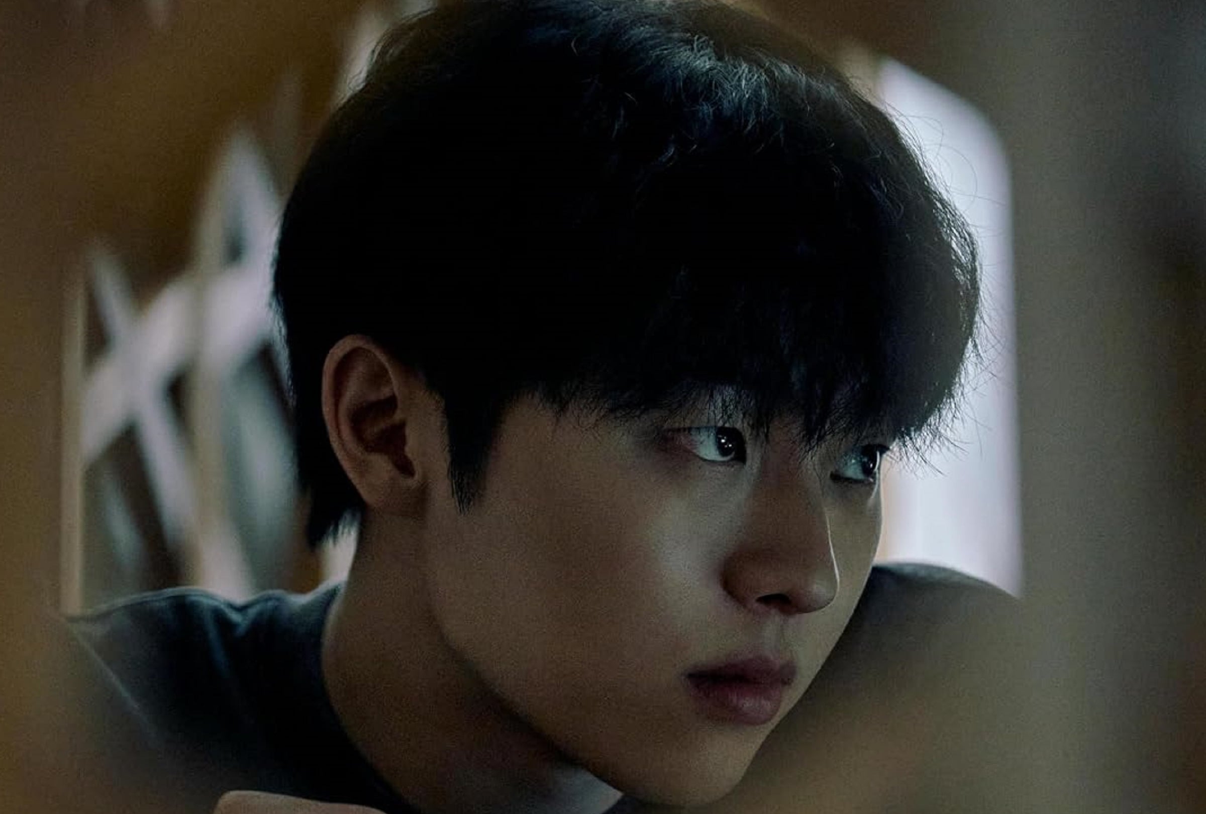 Choi Hyun-wook asume el rol del talentoso estudiante Lee Kang en la serie coreana "El chico de la última fila" (Foto: Netflix)