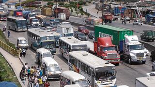 Transporte público ante la pandemia: Los riesgos y retos que harían desaparecer a las ’combis’