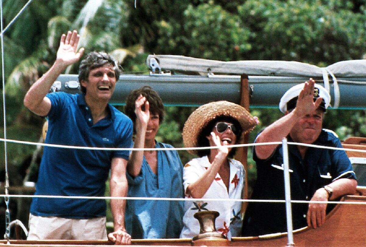 "Las cuatro estaciones" es una comedia romántica de 1981 escrita, dirigida y protagonizada por Alan Alda (Foto: Universal Pictures)
