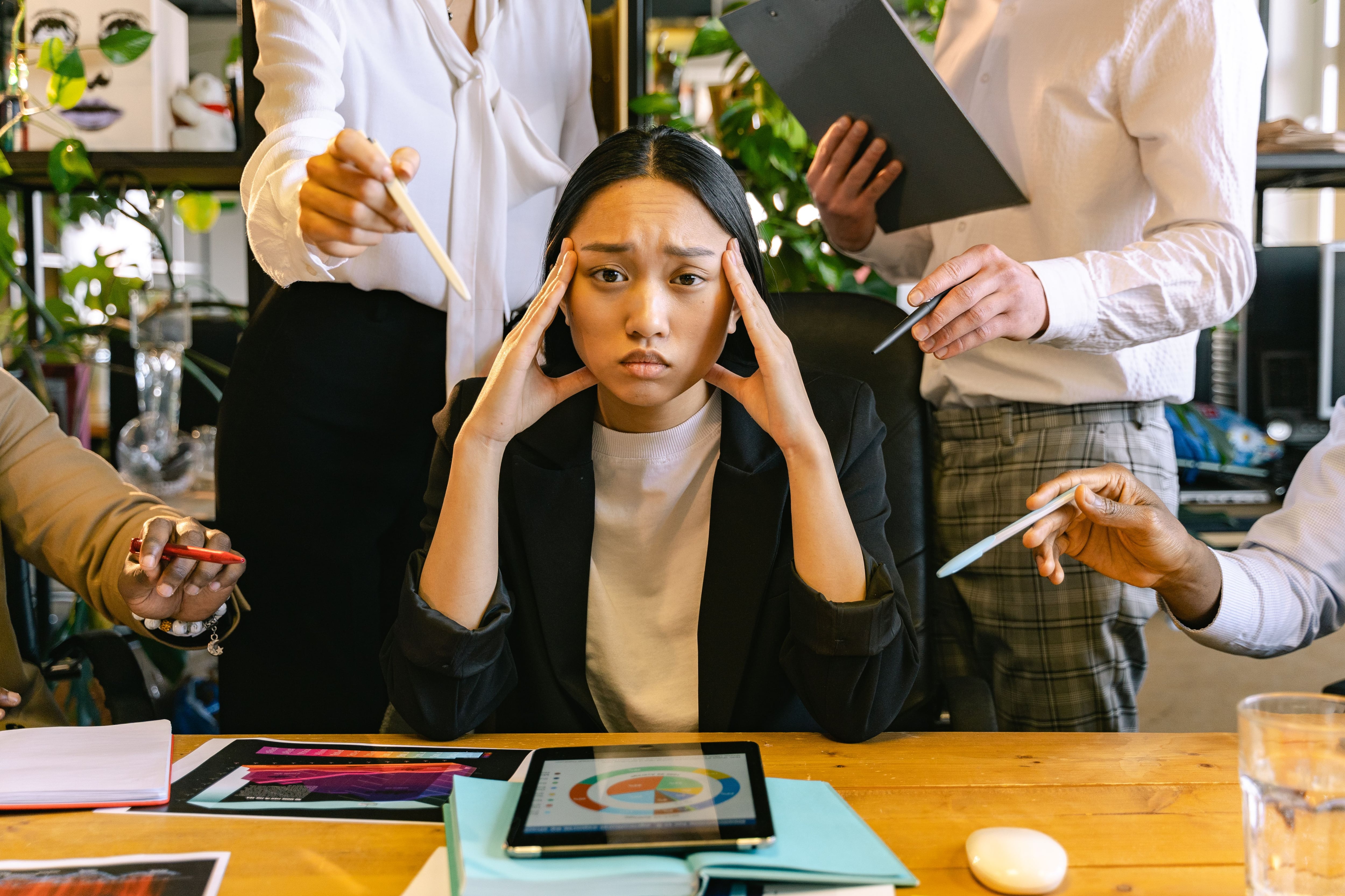 El costo del agotamiento laboral: la salud mental ya figura entre los mayores riesgos empresariales. Foto: Pexels