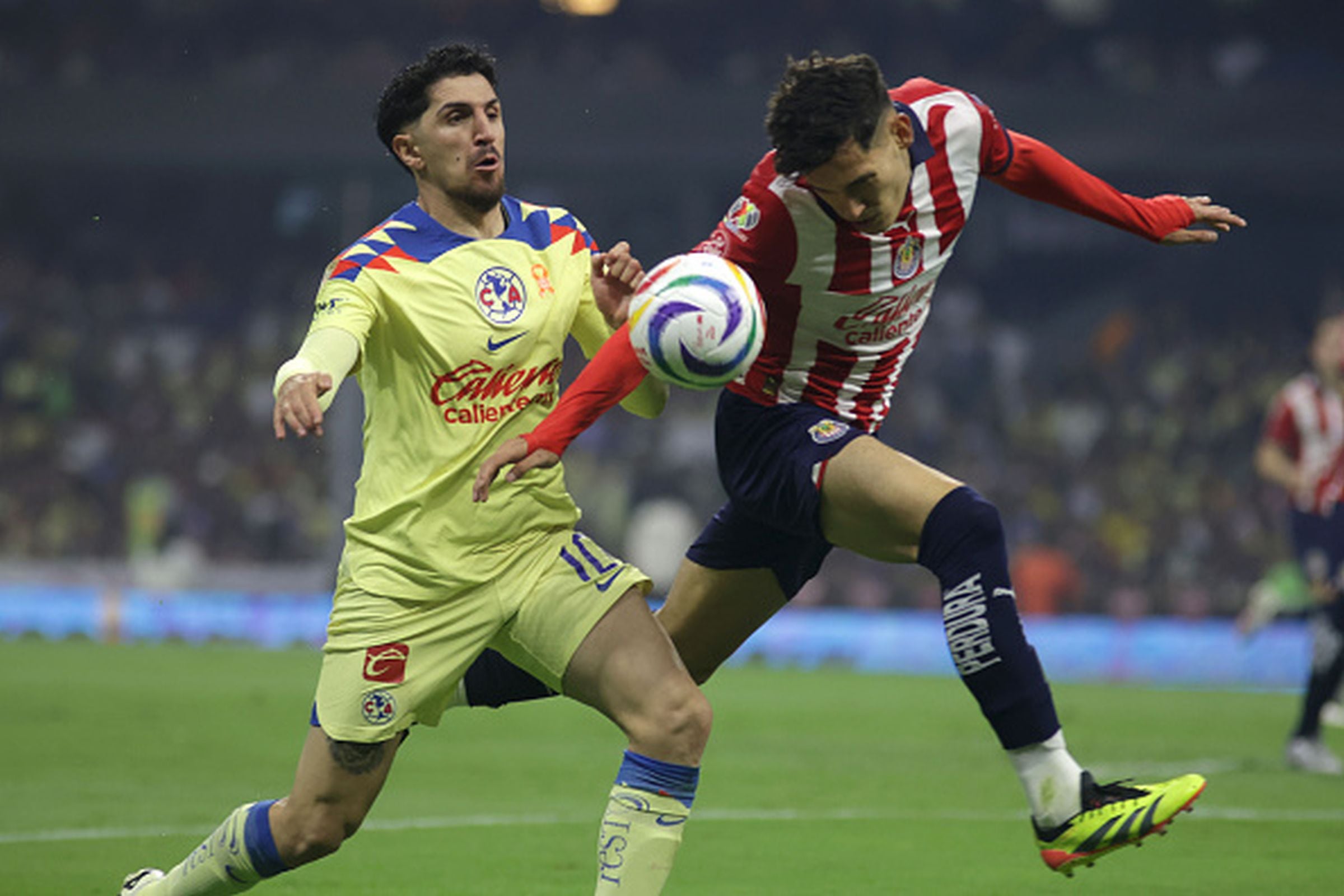 América y Chivas juegan por los octavos de final de la Concachampions 2025. (Foto: Getty Images)