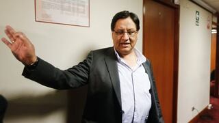Ex asesor presidencial Carlos Moreno fue separado de sus labores en Hospital Loayza