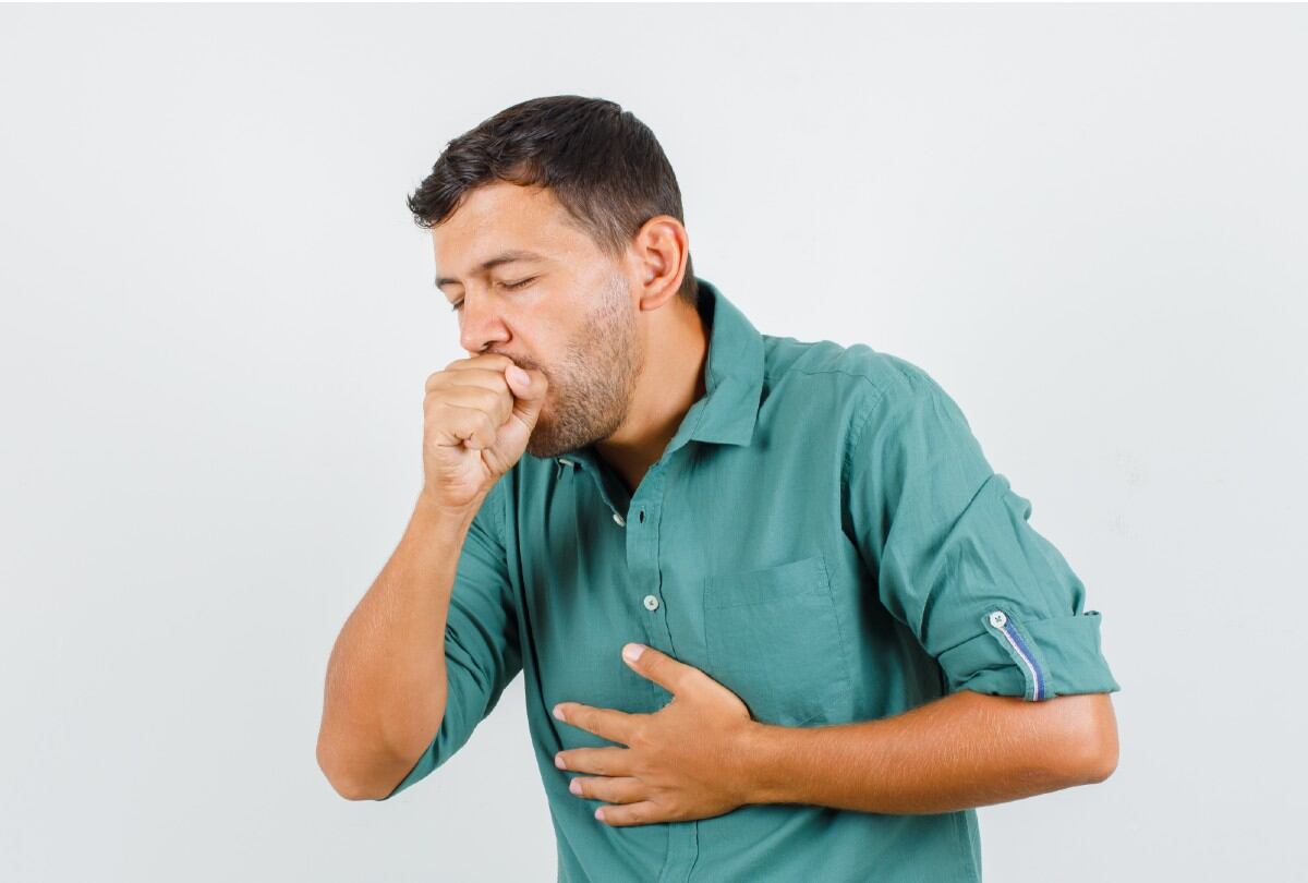 En California, reconocer los síntomas de exposición a partículas finas es clave para saber cuándo buscar atención médica. | Crédito: Freepik