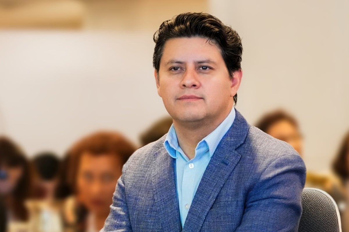 Julio Chávez, presidente del partido, anunció que todos los implicados en un presunto fraude en las elecciones primarias también serán incluidos en una denuncia penal. (Foto: Facebook/Julio Chávez)