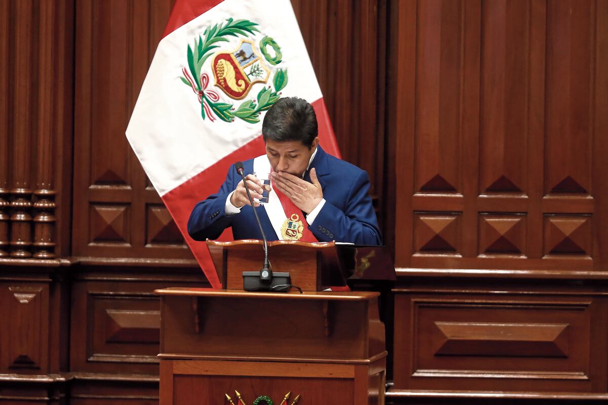 "Mientras tanto más de 33 millones de peruanos debemos enfrentar los altos niveles de corrupción e inseguridad que azotan a todo el país". (Foto: GEC)