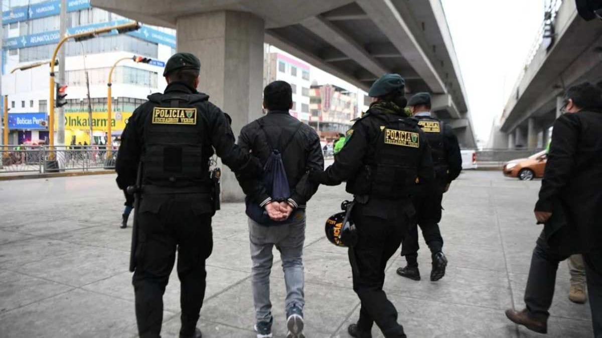 Gobierno alista norma para declarar a organizaciones criminales como grupos hostiles