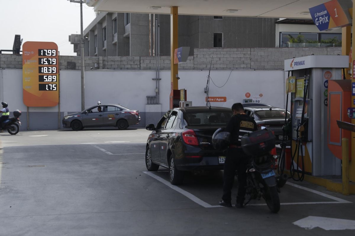 Osinergmin informó que se mantienen inventarios de GLP en Pisco y el Callao y que no se registra desabastecimiento de gasoholes ni diésel. Foto: Hugo Pérez/ GEC.