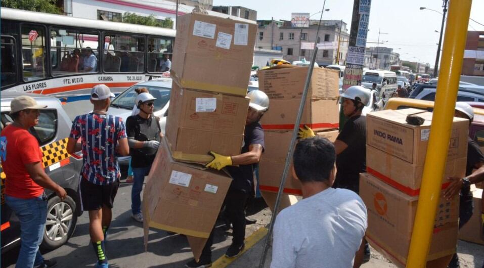 Comerciantes de Gamarra podrán enviar mercadería con una mejor tarifa a nivel nacional. Foto: Andina
