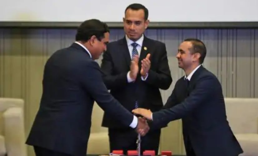 Luis Neyra,nuevo presidente de la ANGR, invocó a que se cumplan los compromisos para desarrollar proyectos en las regiones.. Foto: Andina.