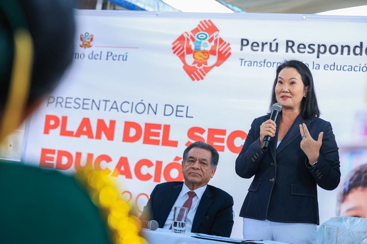 La presidenta Keiko Fujimori presentó el Plan Nacional de Educación 2026-2031 junto al ministro de Educación, José Antonio Chang. Foto: Presidencia.