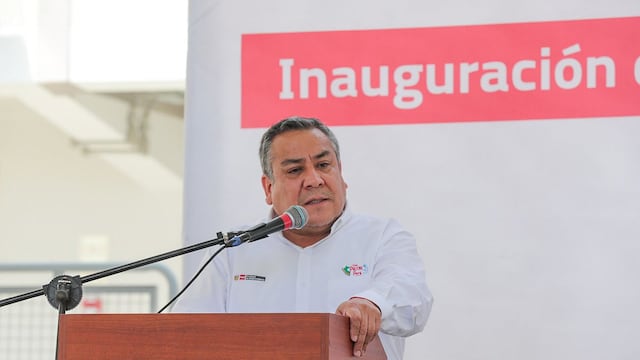 Gustavo Adrianzén afirma que no se realizará ningún cambio de ministro