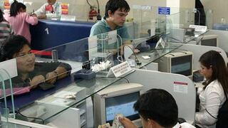 Bancos aumentaron trabajadores en 11.30% en últimos 12 meses a junio