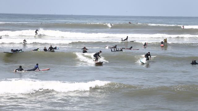 Academias de surf no están autorizadas en Miraflores desde 2020, aclara el municipio