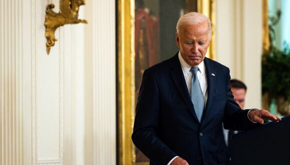 Biden durante una ceremonia de entrega de medalla de honor en el Salón Este de la Casa Blanca en Washington.
