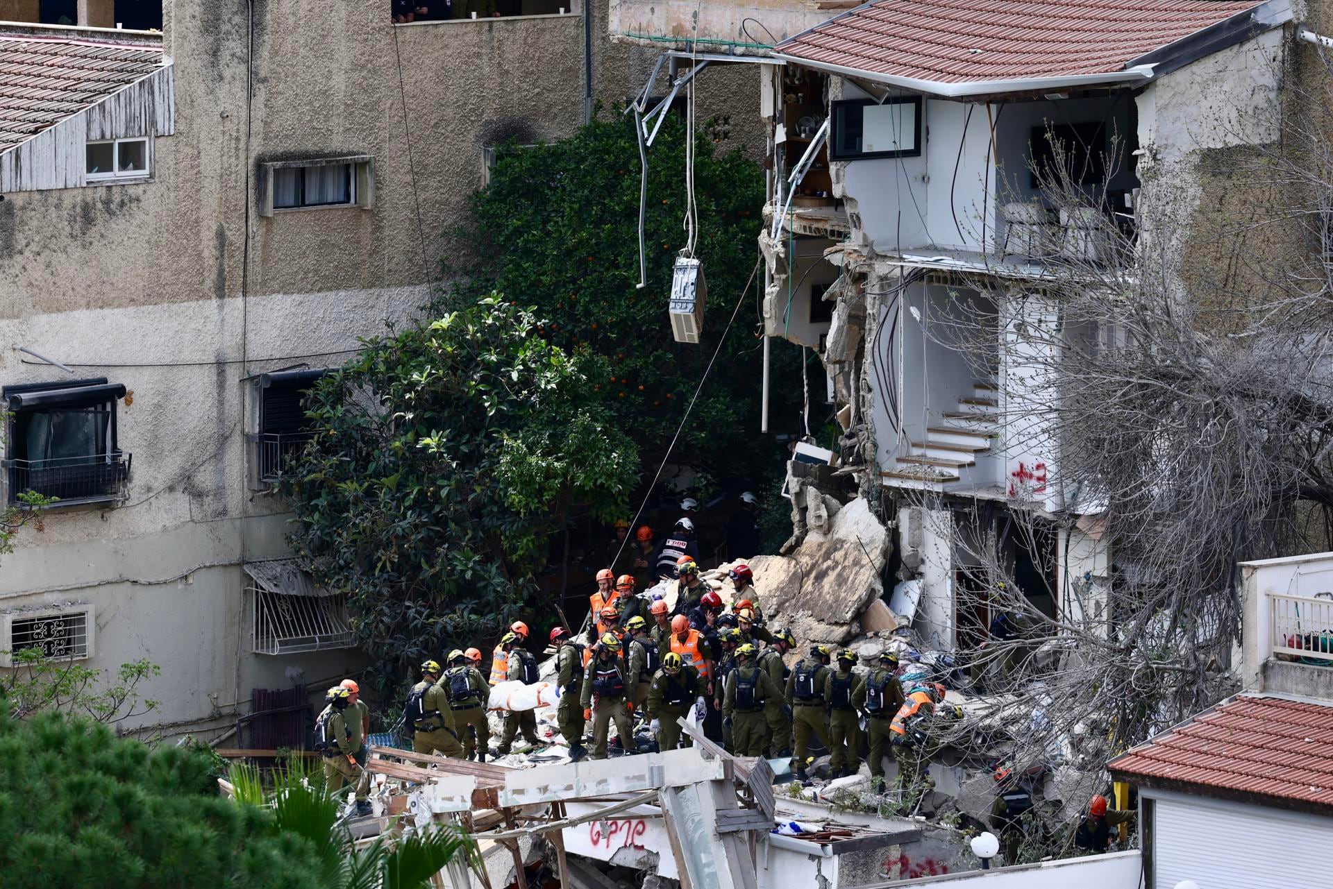 Las negociaciones, de las que fue excluido el grupo chií Hizbulá, constituyeron el encuentro de más alto nivel entre Israel y el Líbano desde 1993. (EFE/EPA/JAMAL AWAD).