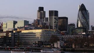 Axa busca ganancias en cimientos abandonados de rascacielos londinense