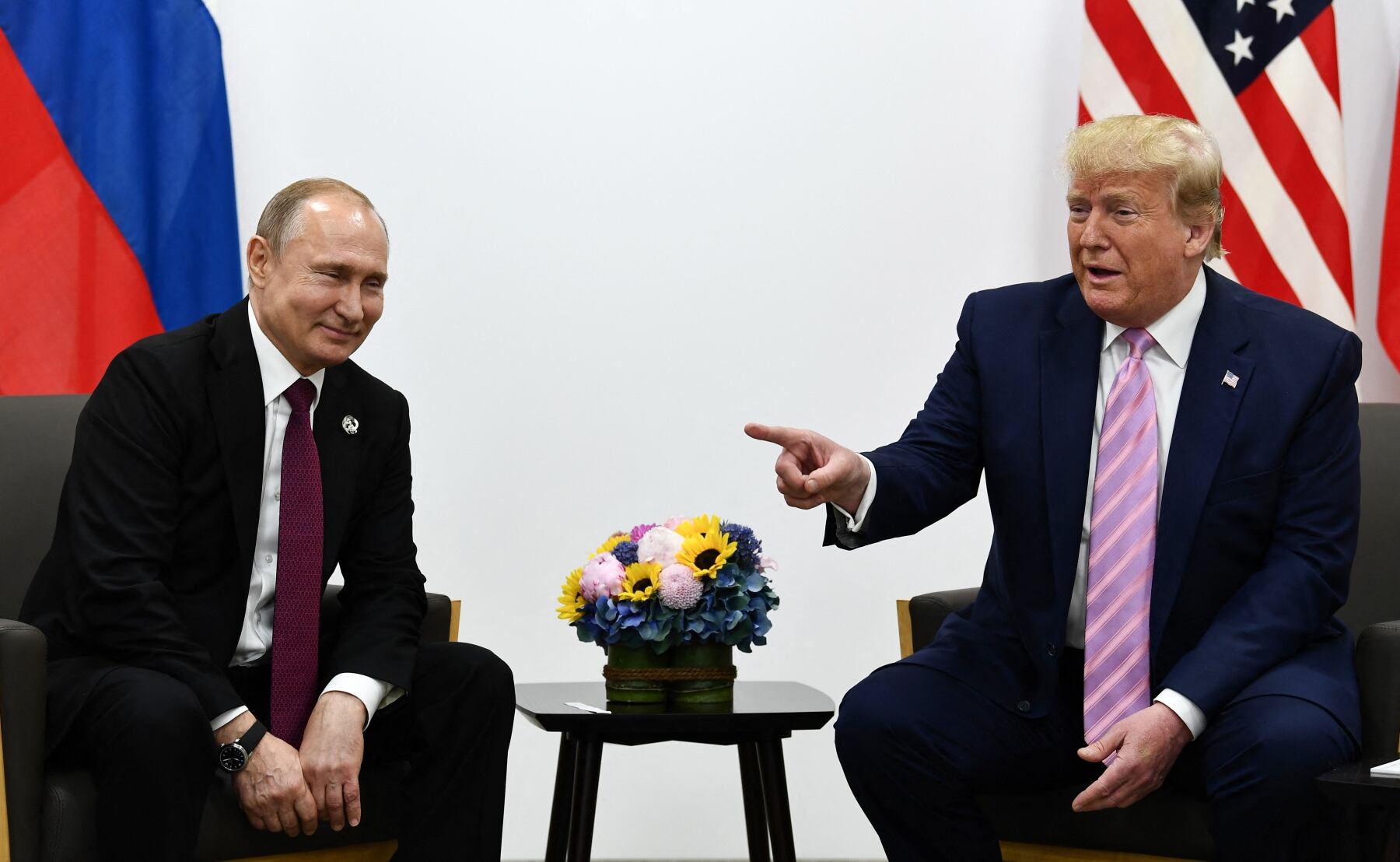 Donald Trump junto a Vladimir Putin en la cumbre del G20 en Osaka, Japón, el 28 de junio del 2019.