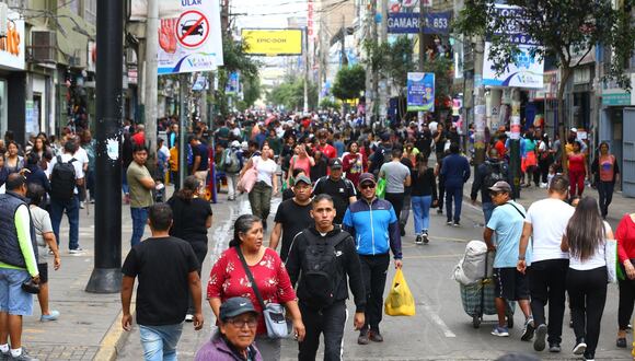 El corredor comercial de Jirón de la Unión y Gamarra continúan siendo los más caros. (Foto: Andina)